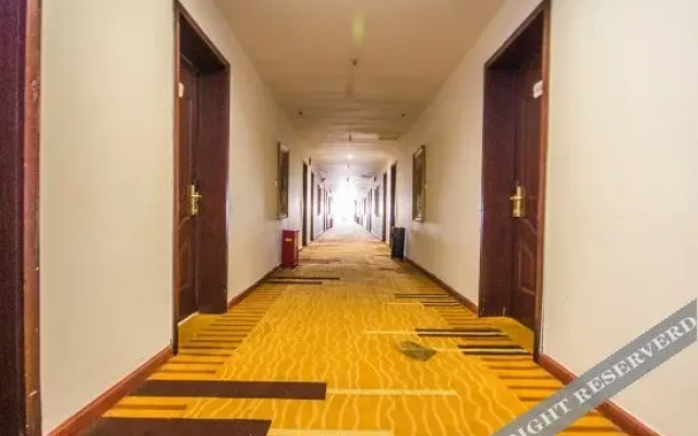 Merry Home Hotel