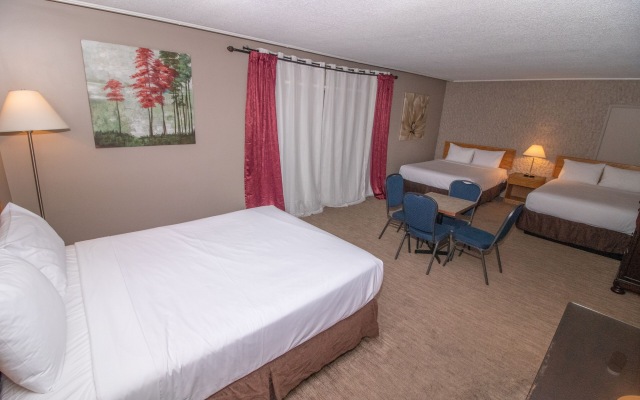 Divya Sutra Plaza and Conference Centre, Vernon, BC