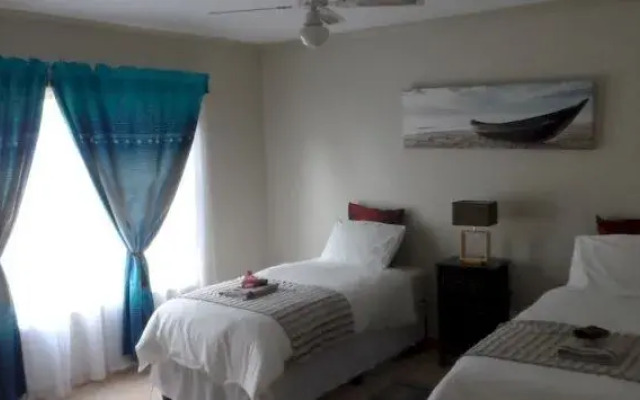 In2 Accommodation Guesthouse