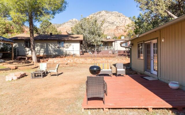 Beautiful Home with Red Rock View