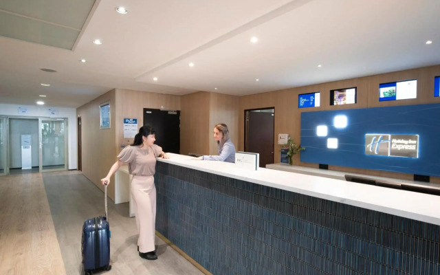 Holiday Inn Express Paris-Canal de la Villette by IHG