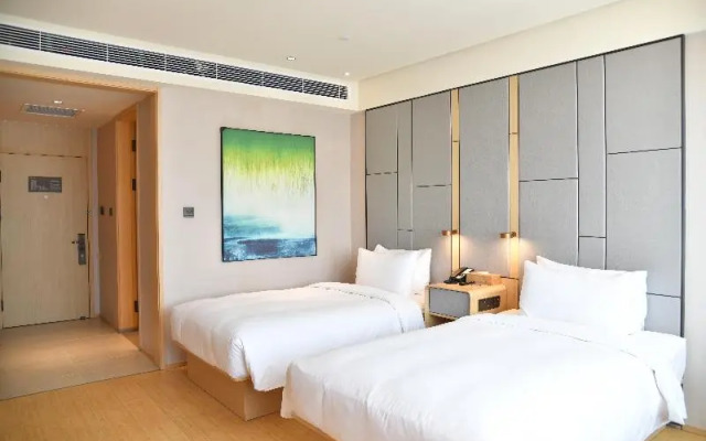 Ji Hotel (Rizhao Lighthouse Seaside Scenic Area)