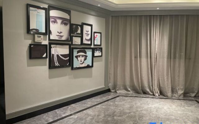 Xana Hotelle Hotel (Shangrao Yanshan Hekou Ancient Town)