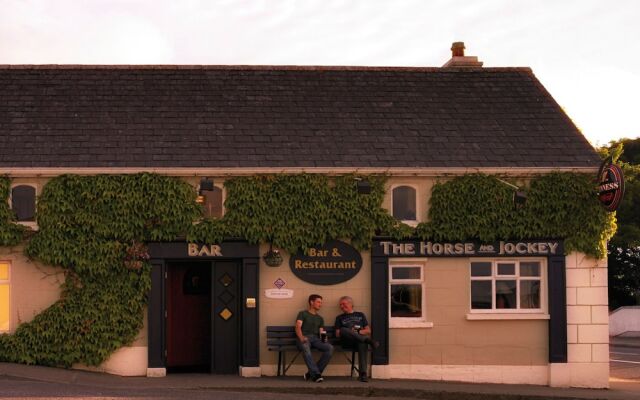Horse and Jockey Hotel