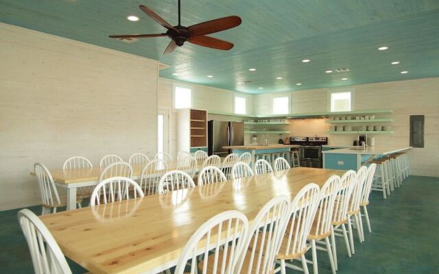 Beach Club Clubhouse 3