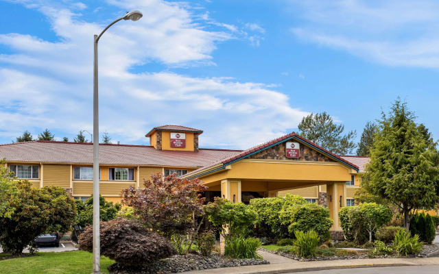 Best Western Plus Parkway Inn