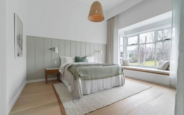 Rubus Residences, Berry - by Linnaeus Collection