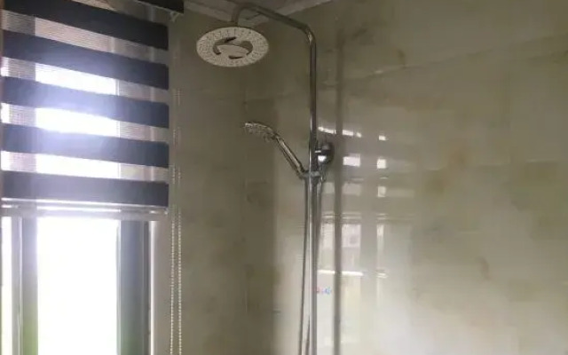 Shanghai Hongchengge Hotel