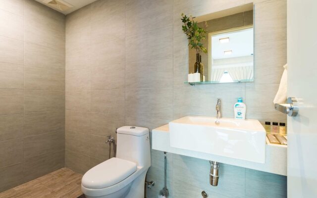 New! Contemporary 1BR Apartment @ Near Klcc