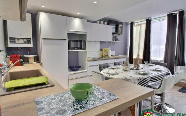 Gite Josselin, 4 pièces, 6 personnes - FR-1-378-1229