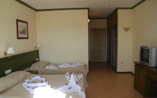 Tenda Hotel