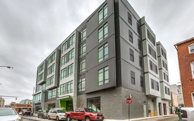 Luxury Apt Near Convcenter, Stadiums, & Harbor