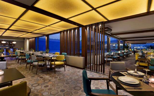 Wyndham Grand Athens