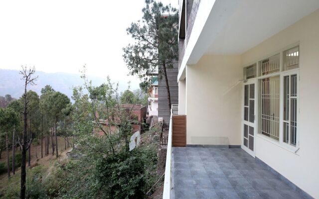 OYO 13768 Home 3BHK Penthouse Kasauli