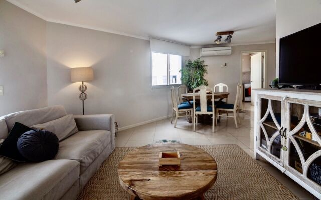 Oceana Suites Ocean Drive