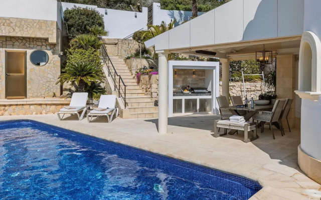 Rijos in J vea With 3 Bedrooms and 3 Bathrooms