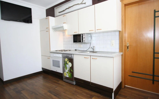 Idyllic Holiday Home in Goldegg Weng Near ski bus