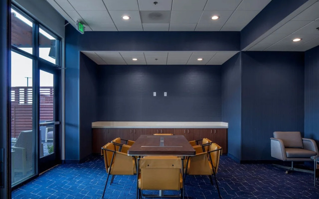 Courtyard by Marriott Conway