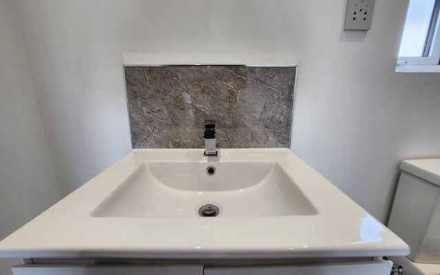 Bay View - 1 Bed Suite - Ocean Breeze