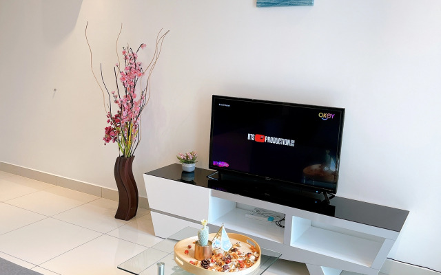 TR Residence Near Titiwangsa LRT By Iconique