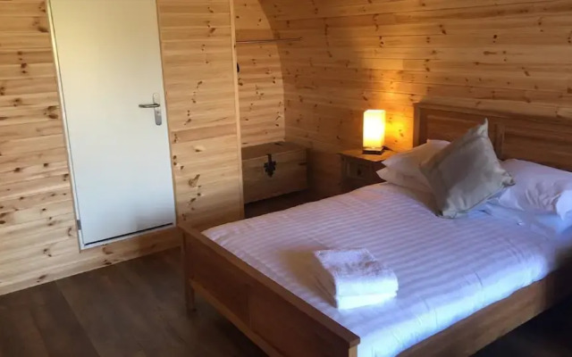 Cheshire Glamping Pods