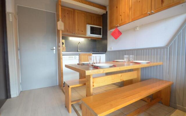 Appartement Les Menuires, 1 pièce, 4 personnes - FR-1-452-262