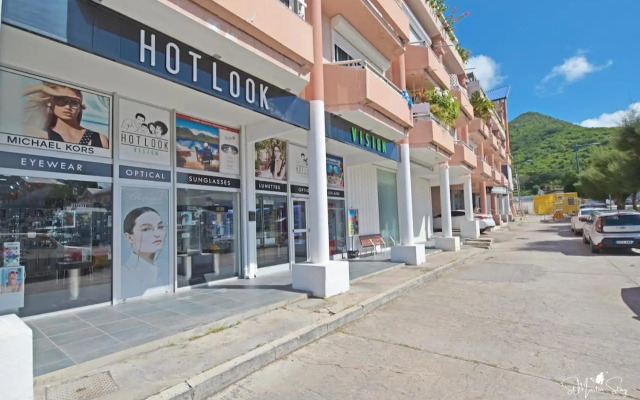 Mady's Retreat 1 bedroom apartment ideally located