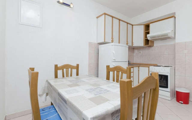 Apartments Mais Tisno