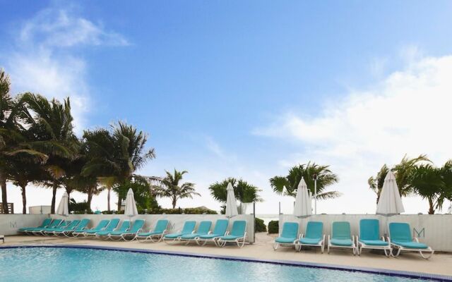 Marenas Resort by Airpads