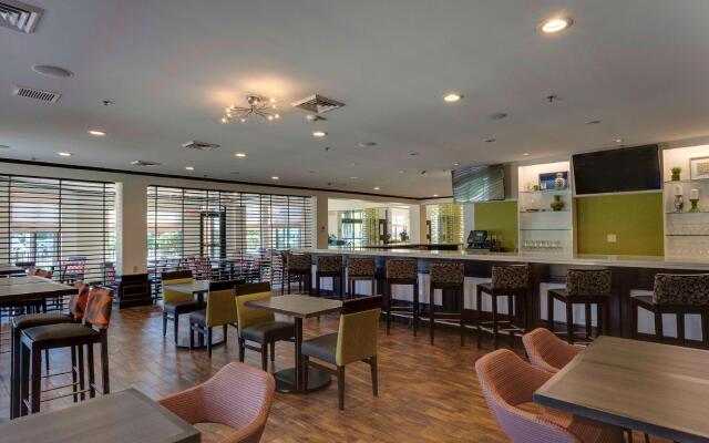 Hilton Garden Inn South Bend