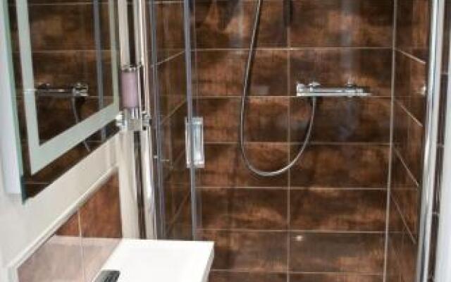 Hillside Lodge, Tor Farm