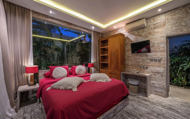 Villa Cempaka Ungu – Guest Rooms – Kerobokan Kelod