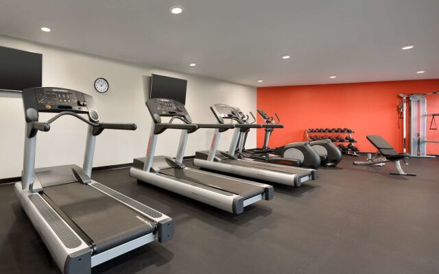 Holiday Inn Bloomington - Normal by IHG