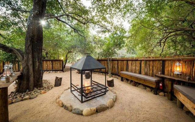 The Island River Lodge