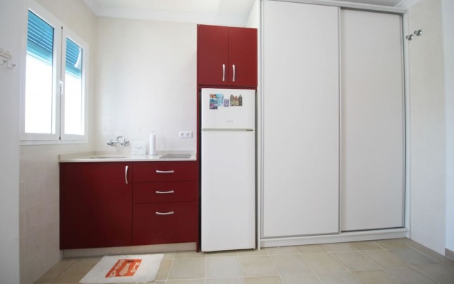 1061 Studio de la Torre