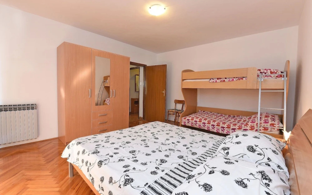 Apartment 621
