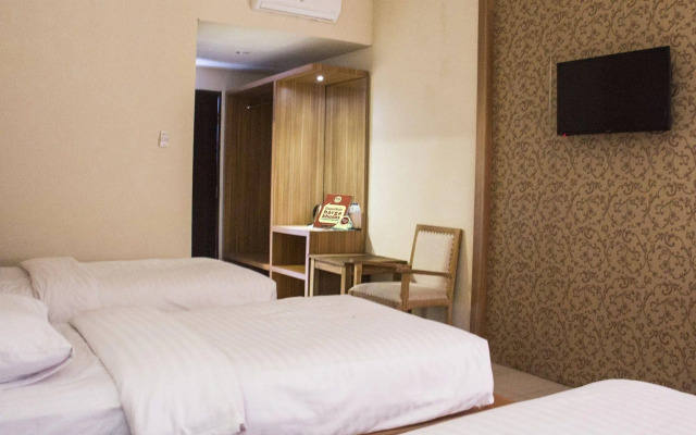 NIDA Rooms Tugu Railway Station