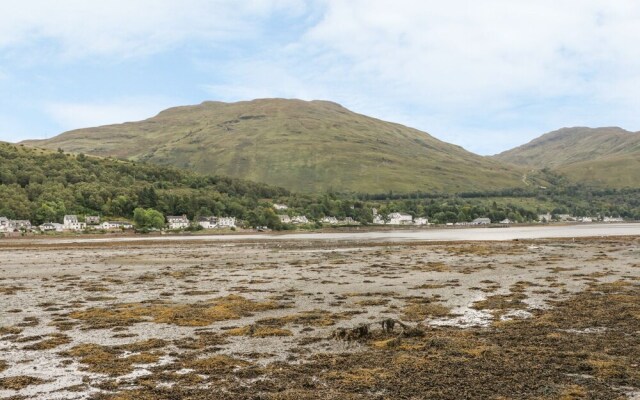 Cairn View