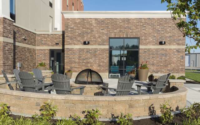 Hampton Inn Westfield