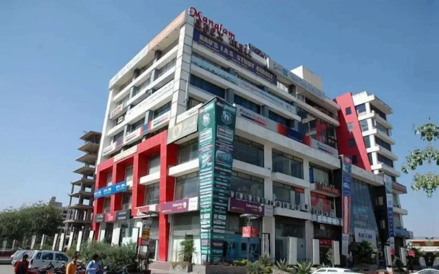Sarvasa Residency
