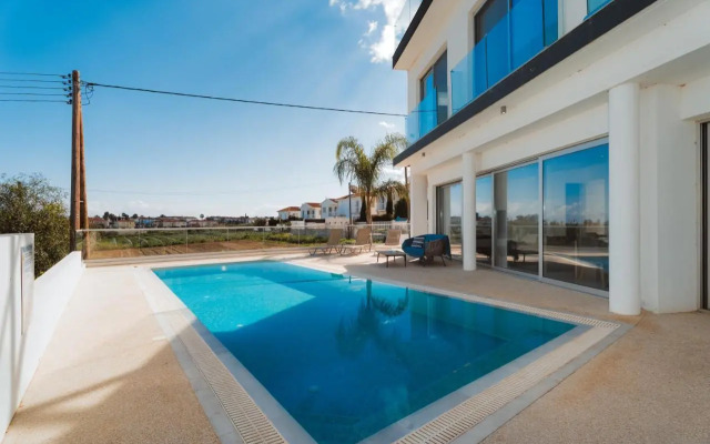 Seaside Luxury Villa