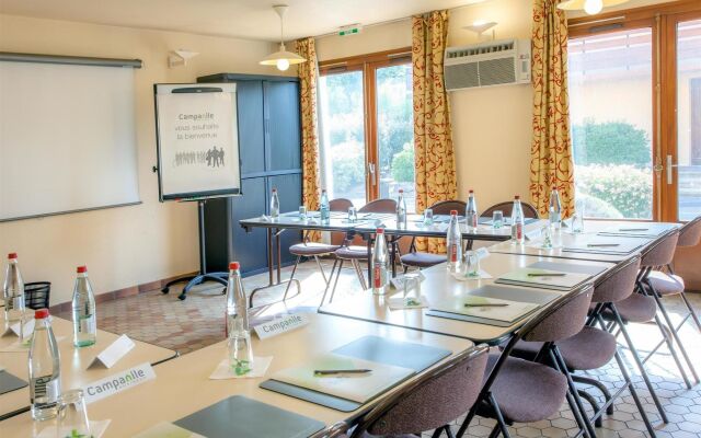 Hotel Campanile Millau