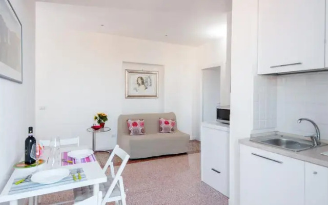 Giambullari Apartment