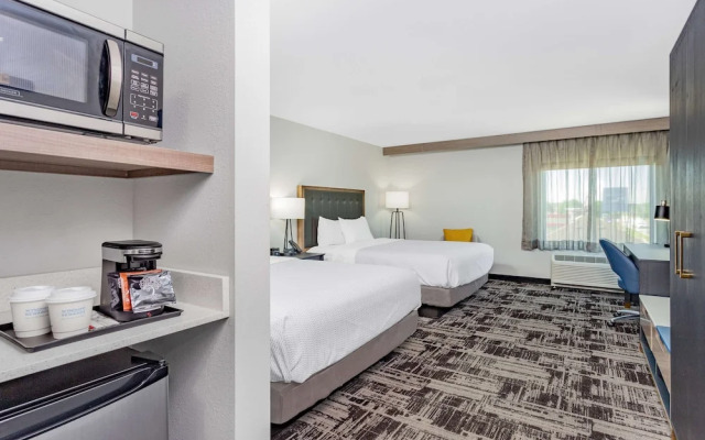 La Quinta Inn & Suites South Bend near Notre Dame