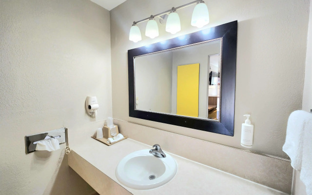 Days Inn by Wyndham McAllen