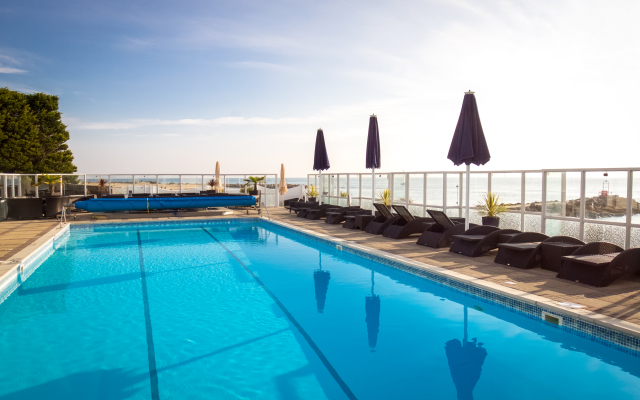 Haven Hotel