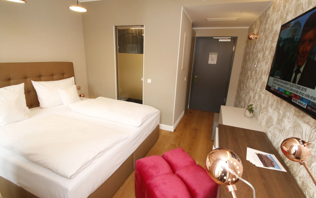 Amelie N°1 Hotel & Appartements