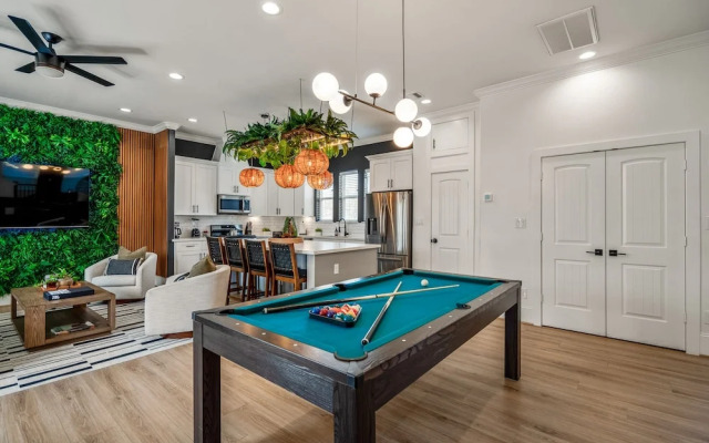 The Green Haus Luxxe Cabana Rooftop Retreat