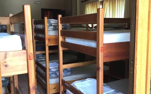 Albergue Los Nuberos - Hostel