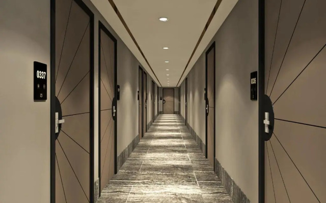 Hotel 81 Orchid